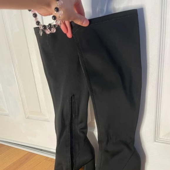 Forever 21 boots - Picture 3 of 5